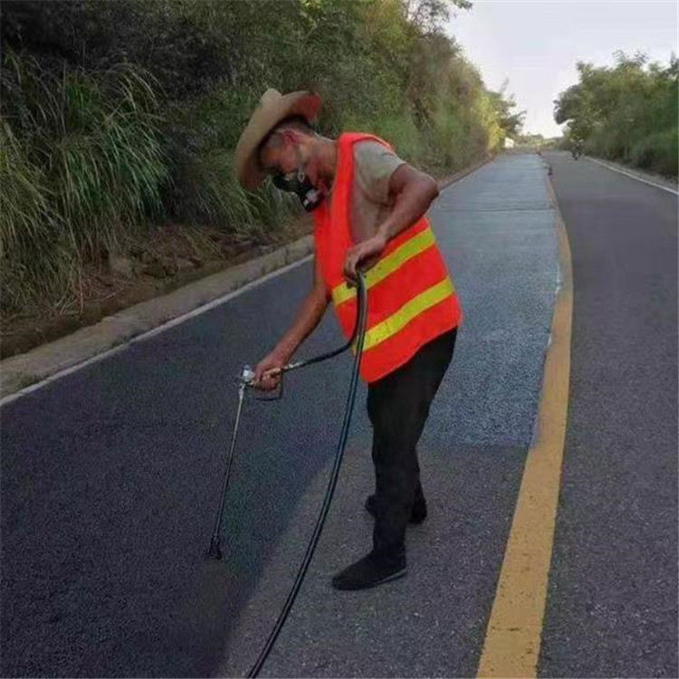 杭州 彩色防滑路面的底涂是保障路面附着力