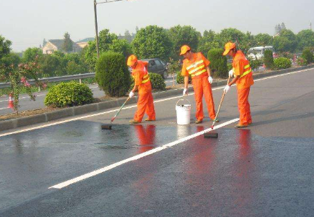 杭州 彩色路面喷漆维修改色的使用寿命有多长？